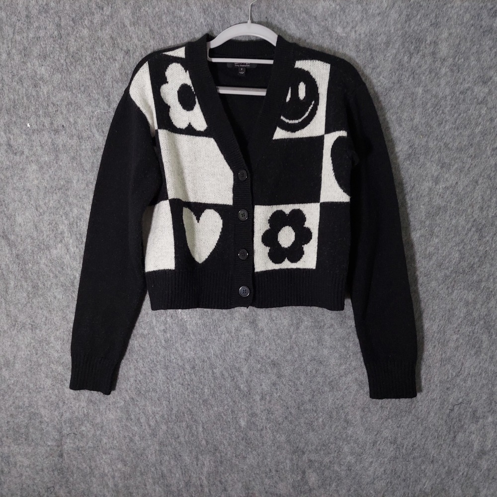 Witty Fox Women Cardigan S Black Retro Smiley Heart Flower Crop Button Kidcore